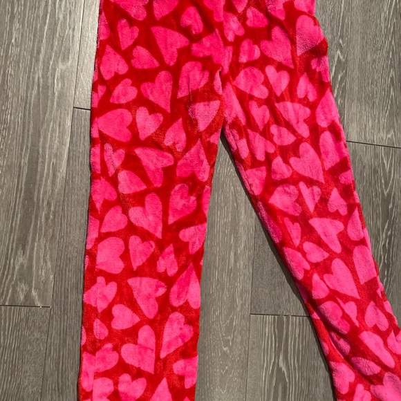 Cat & Jack Red and Pink Heart Pajama Set - Picture 2 of 5